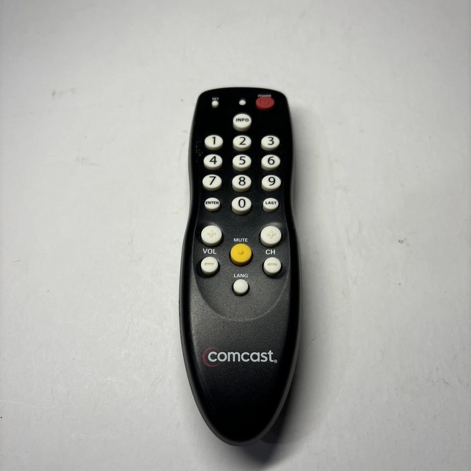 Comcast 3067BC1-R DTA Digital TV Tuner Converter Box Remote DTA30, DC50X, DCI101 - Image 2 of 4