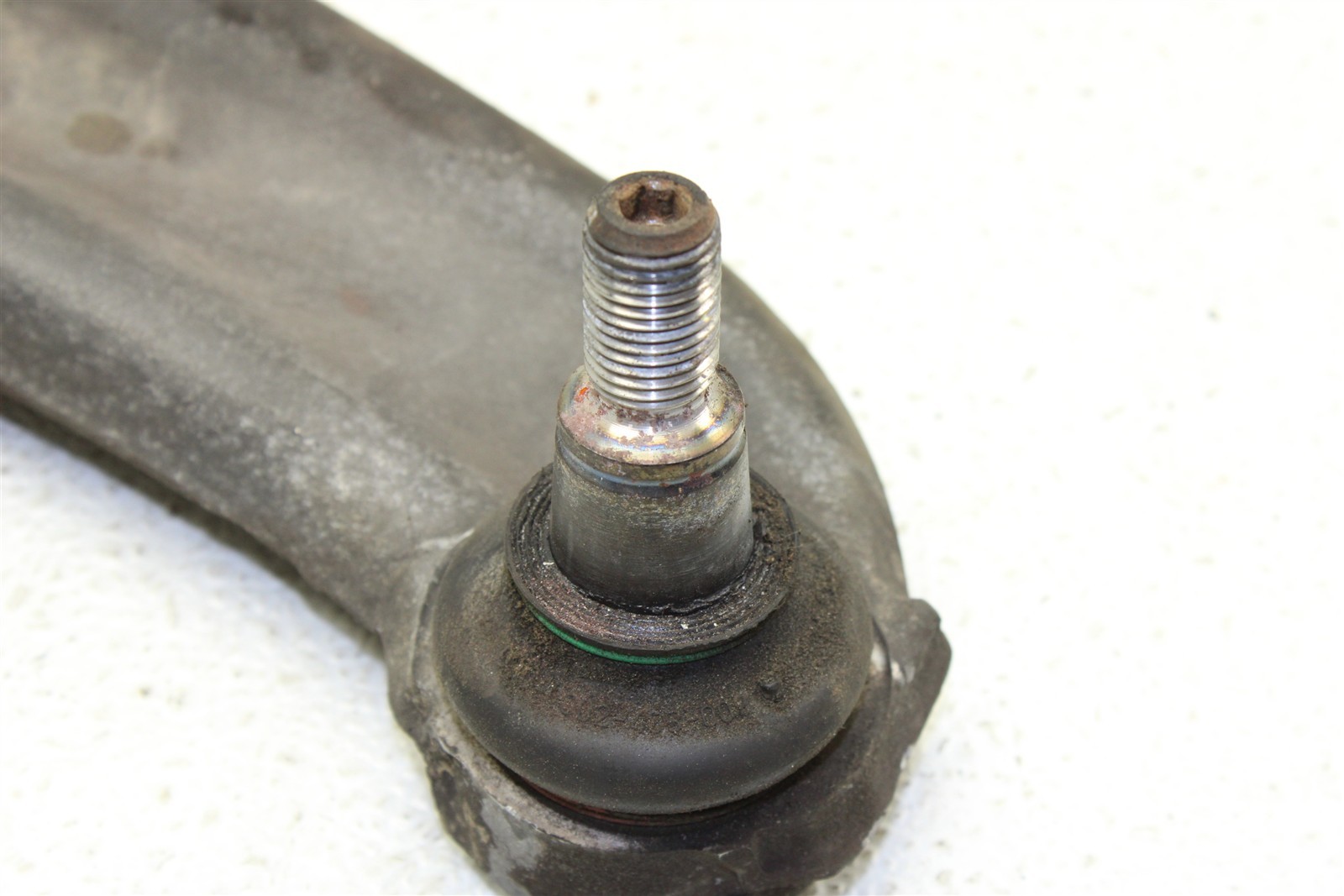 2008-2011 Maserati GranTurismo Rear Right Control Arm RH 08-11