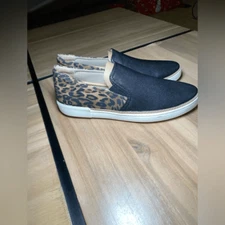 Black and cheetah slip ons