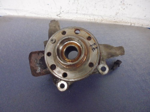 Opel Signum 2,2 Direct 114 KW Z22YH Radnabe Radlager Achsschenkel vorne rechts