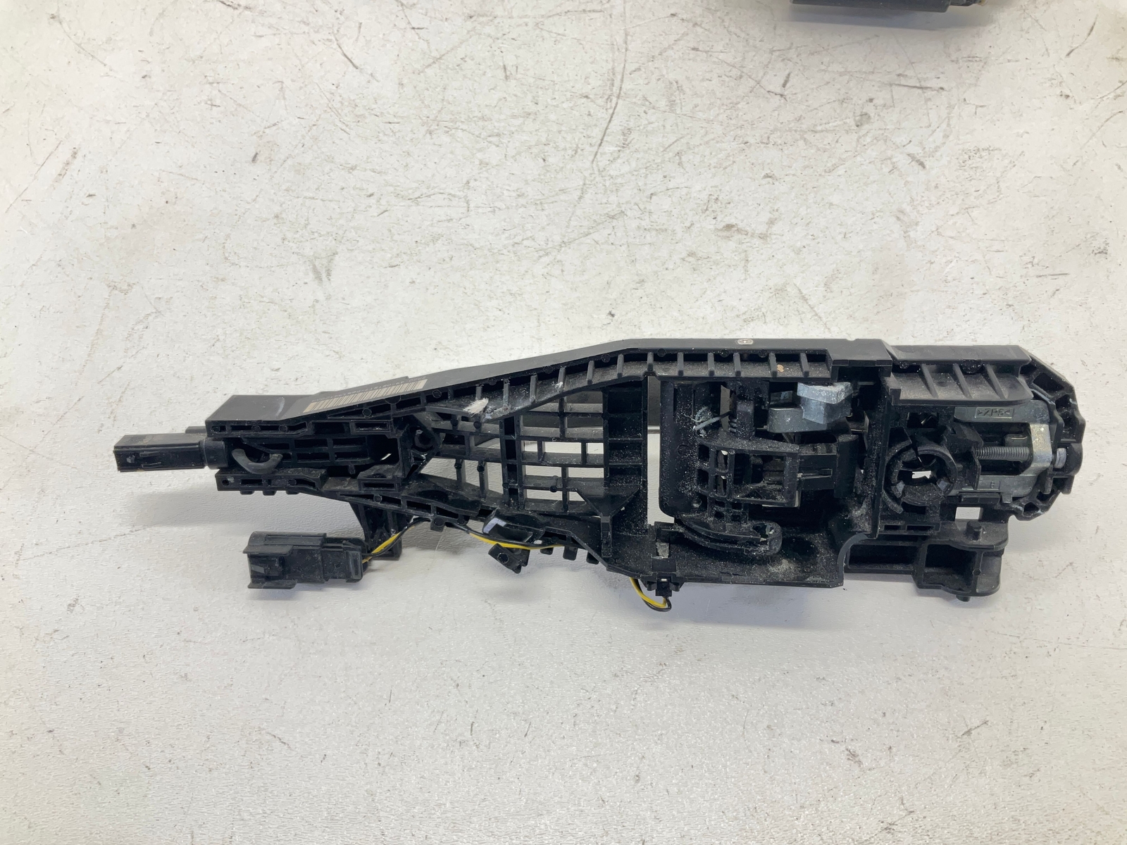 14-17 Maserati Ghibli Exterior Front Right Passenger Door Handle W/ Lock Latch C