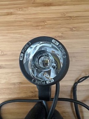 Supernova E3 Pure 3 Dynamo Headlight Black