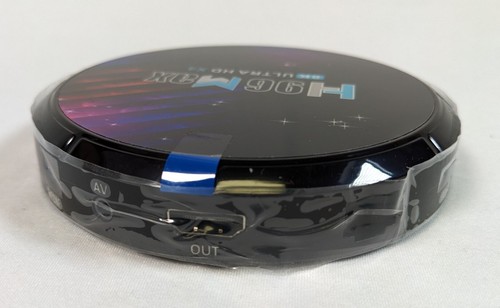 H96 Max S905X4 Android TV Box 8K Ultra HD 64-bit Quad Core 4GB RAM 64GB ROM - Picture 4 of 9