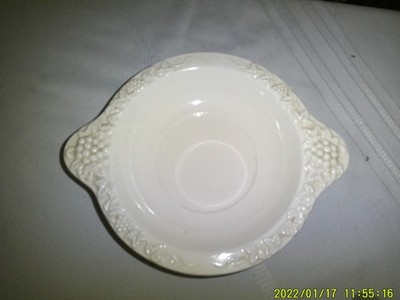 VINTAGE DOUBLE HANDLE LEFTON WHITE COLLECTOR BOWL U.S PAT EXCLUSIVE JAPAN