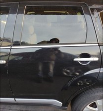 Porte arrière et accessoires Mitsubishi OUTLANDER