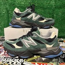 New Balance 9060 “Team Forest Green” Sneakers 9.5 Men’s Lightly Worn