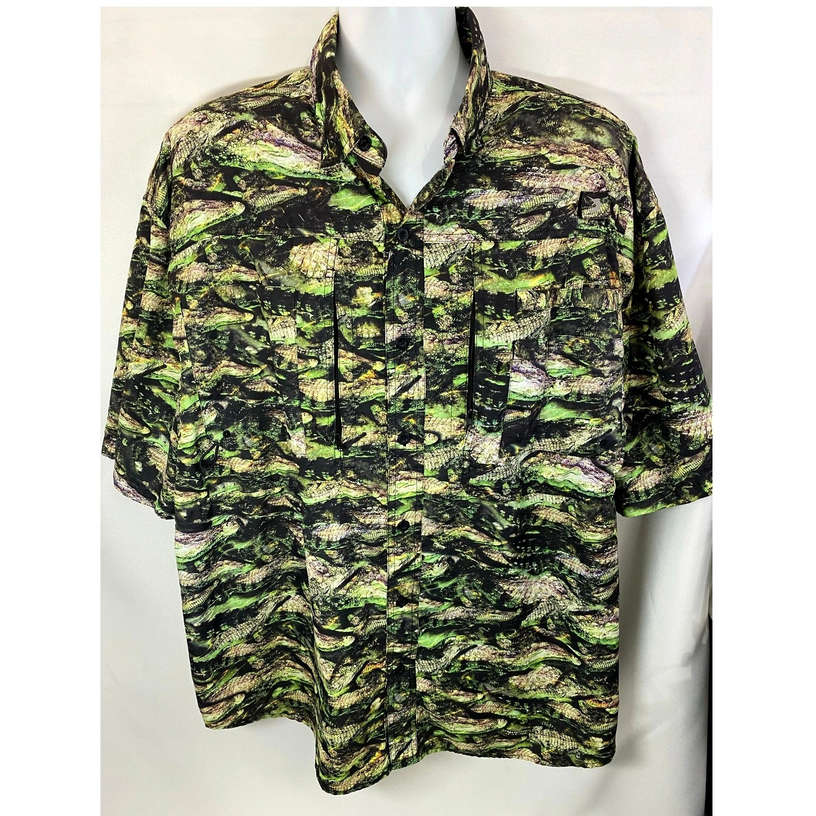 Reel Legends Alligator Shirt Men M Quick Dry Long Sleeve Fishing Hunting Outdoor