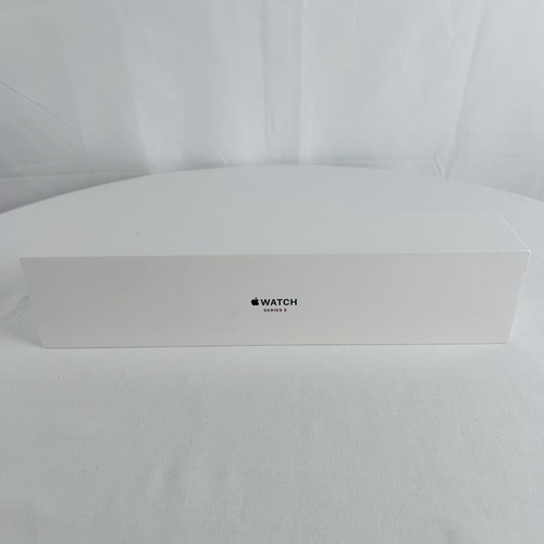Apple Watch Series 3 (Gray) 42mm Box Manuals Paperwork Extra Band Strap No Watch