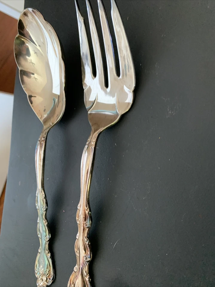 Ensaladera cristalina International Silver Co de colección con cuchara de acero inoxidable y caja Foto 3 de 4