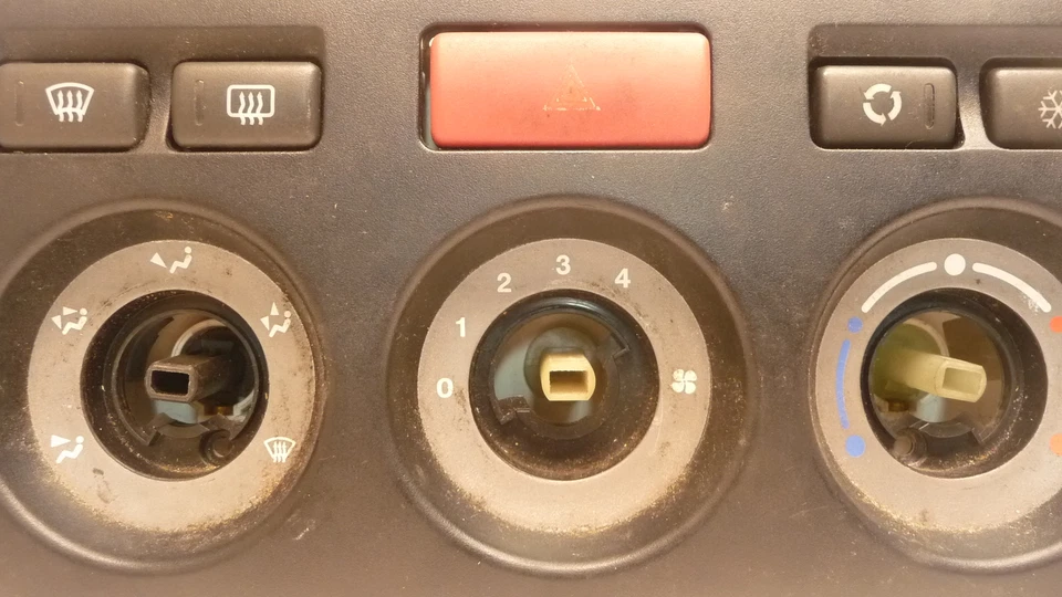 A261-2 GARANTIA DO FABRICANTE 02 03 LAND ROVER FREELANDER A/C CONTROLE DE TEMPERATURA CLIMA TÉRMICO - Imagem 3 de 4