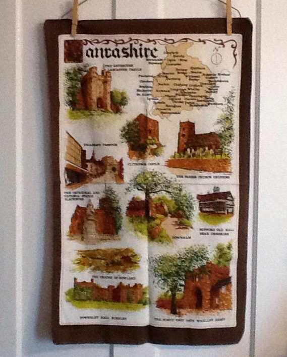 Souvenir Lancashire UK Tea Towel/Wall Hanging Historical Buildings/Sites