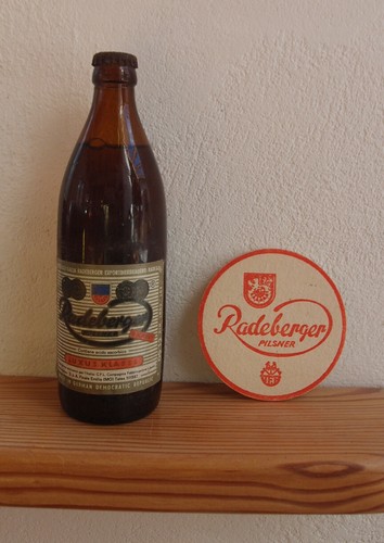 Radeberger Export DDR ungeöffnet, Rarität! mit original Bierdeckel - Bild 1 von 3