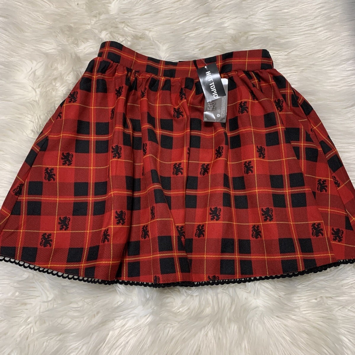 NWT Hot Topic Harry Potter Red Black Plaid Skirt Size Small Lace
