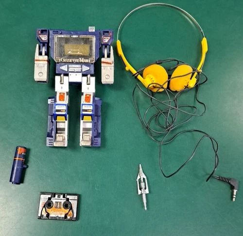 Vintage Shiantai CASSETTE MAN Soundwave Transformers Earphones  Cassette