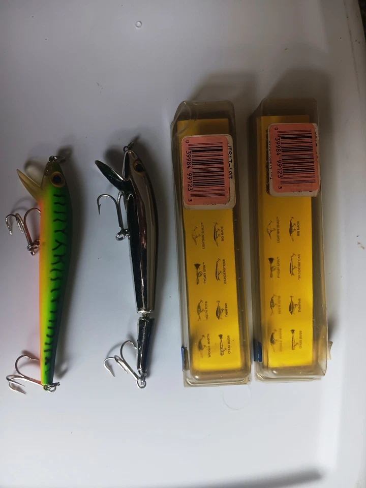 Pre Rapala Storm Thunder ticks and Shad Raps 1990's Never Used 27 baits - Image 2 of 4