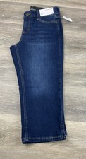 Liz Claiborne Womens Blue Denim Sara Crop Mid Rise Jeans Waistband Size 10 P NWT