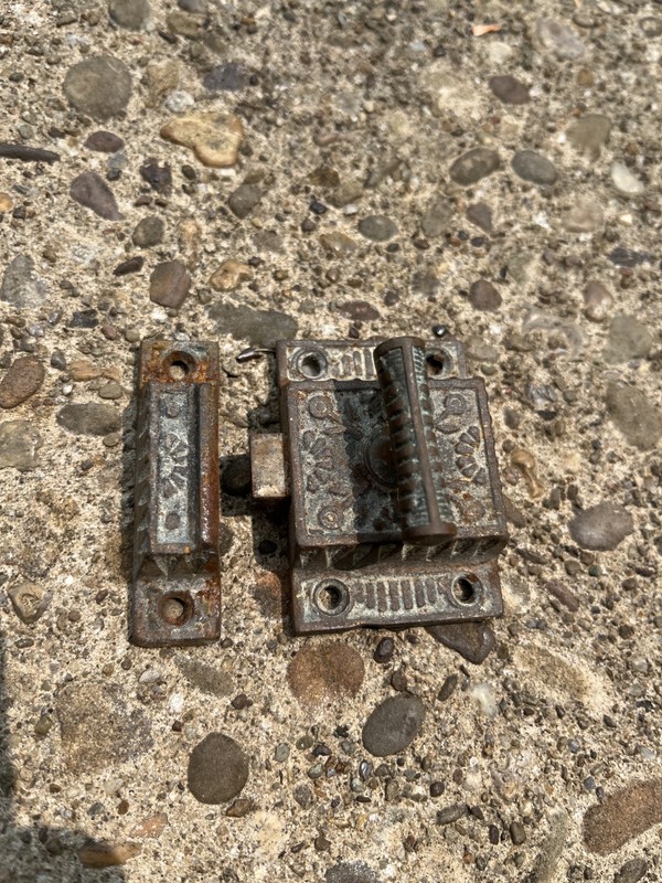 Old Cabinet Catch Jelly Cupboard Latch Cast Iron T Handle Vintage 1890 Eastlake
