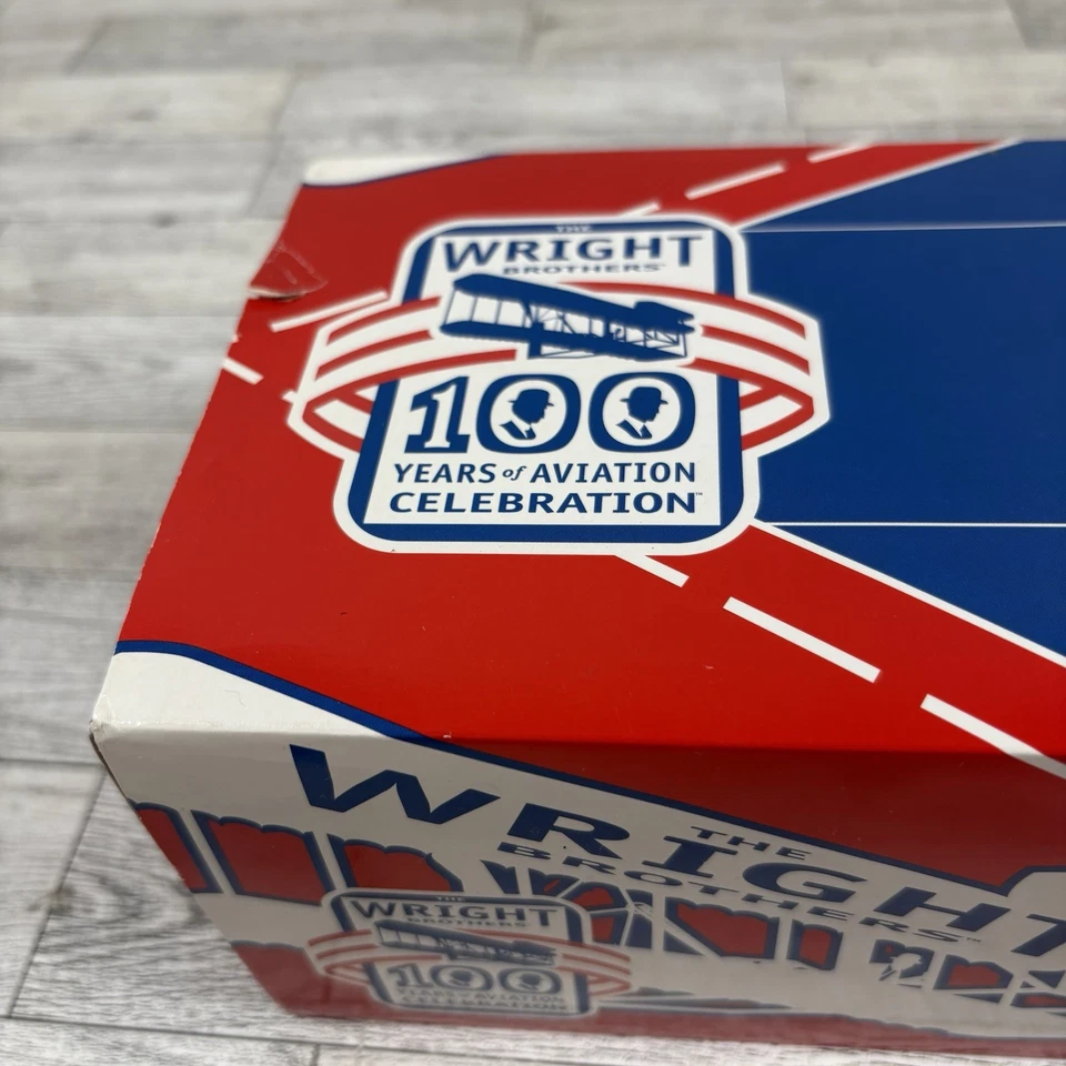 Action Doug Kalitta Mac Tools Wright Brothers 2003 NHRA 1:24 Dragster autograph - Image 2 of 4