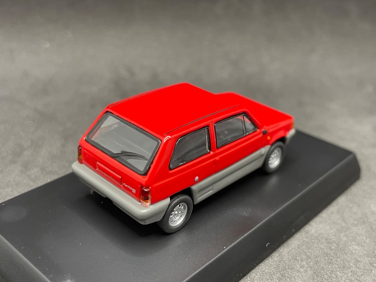 Kyosho 1/64 Fiat&Lancia collection Fiat Panda Red diecast model