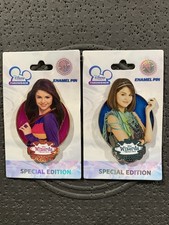 PALM 2 Pin Set Wizards Of Waverly Place Pin LE 300 Blue Pink Disney Channel Alex