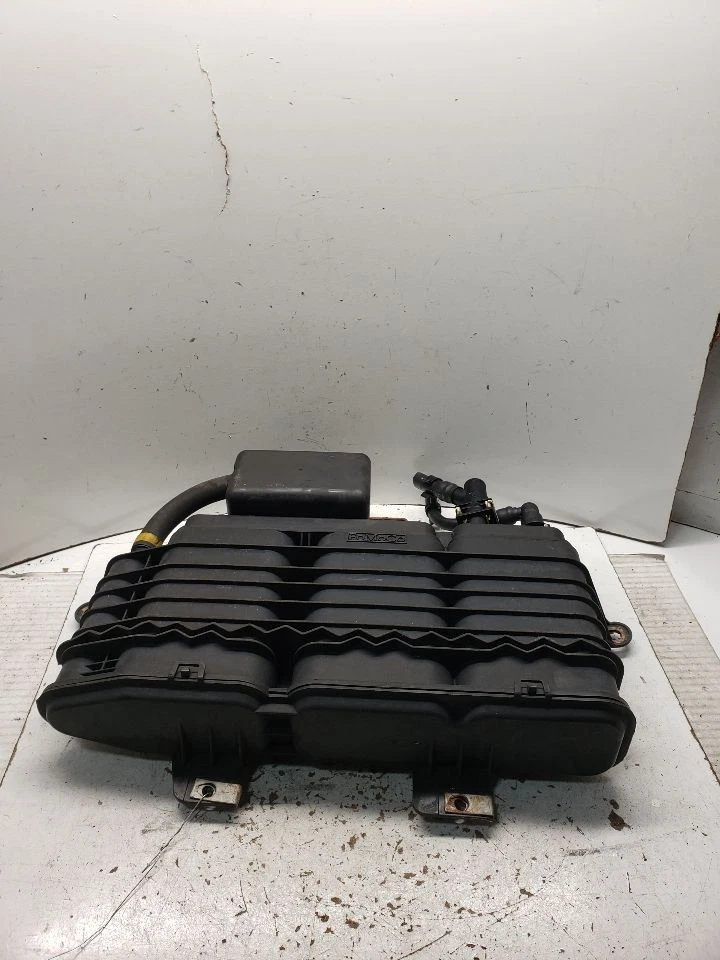 Bote de vapor de combustible MKZ 2012 1394629 Foto 2 de 4