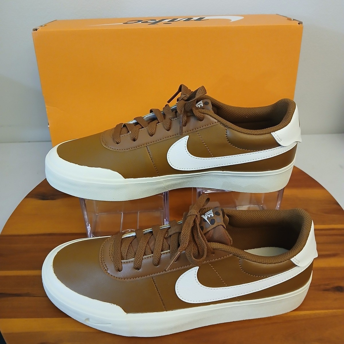 Nike Court Shot Mens 8.5 British Tan Low Top Board Shoes 