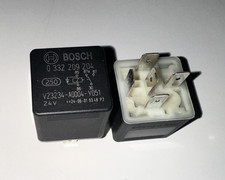 Bosch Relais V23234-A0004-Y051 Relais 0332 209 204 5-polig 24V