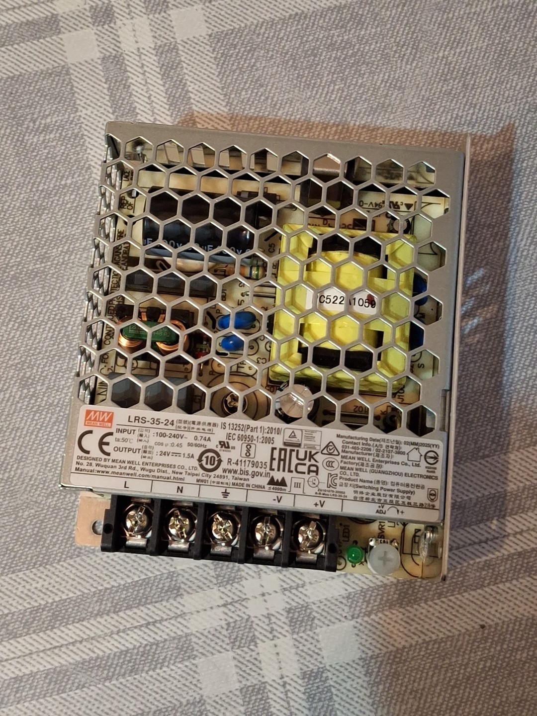 MEAN WELL LRS-35-24  Industrial power supply