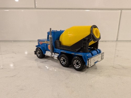 VTG 1990-1991 Matchbox Peterbilt Cement Mixer MB19 1:80 blue Cement Company Ltd - Picture 6 of 9