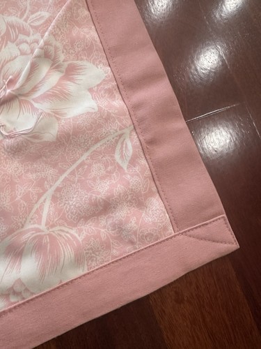 Quilt Bedspread Pink Shade 80x60” Handmade Solid Floral Pattern Cottagecore - Picture 7 of 9