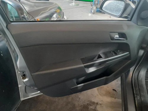 13154304 Sistema Audio/Radio Cd para OPEL ASTRA H BERLINA Enjoy 2005 8733038 - Imagen 7 de 10