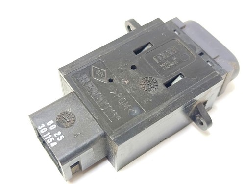 Interruptor calefacción lunas Renault Espace III 2000 6025301154 UST111766 - Imagen 2 de 3