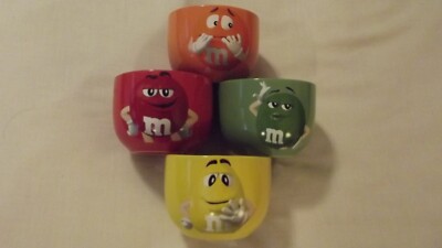 M&M's 2020 Year Ceramic Bowls 4 Set Limited Edition EXCELLENT