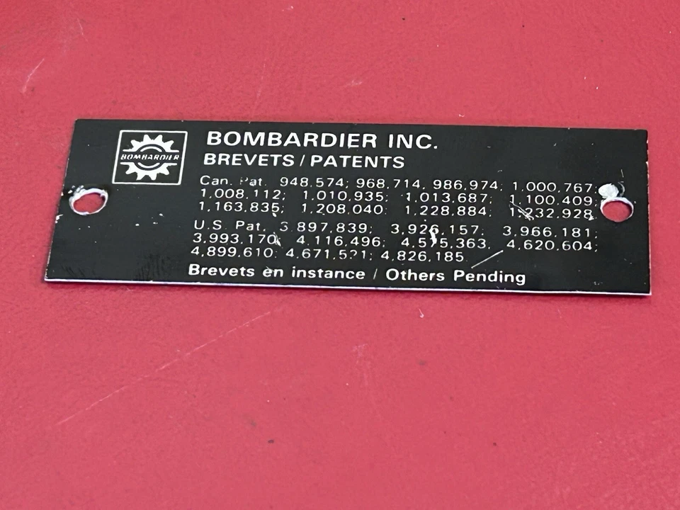 Skidoo Ski-Doo Formula Plus 1993 modelo moto de nieve etiqueta y patente conjunto de etiquetas bonito Foto 3 de 3