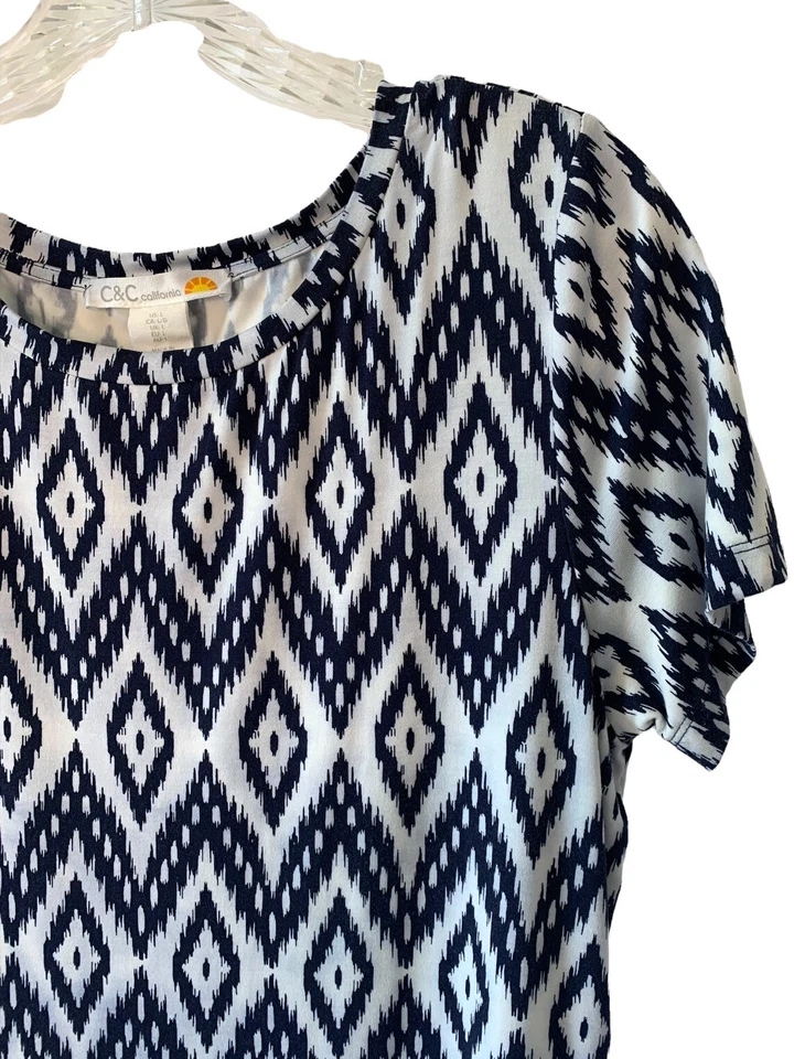 C&C California Blue + White Geometric Print Shift Dress Size Large - Image 2 of 4