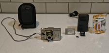 Minolta DiMAGE G500 5MP 3x Digital Camera Bundle w/ Battery, Charger, Memory, ++