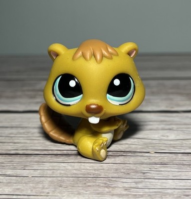 Littlest Pet Shop #1152 Brown Beaver Teal Blue Eyes LPS
