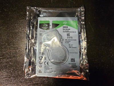 Seagate 500GB BarraCuda Hard Drive (HDD) 2E717D-501 ST500LM030 - *Sealed New*