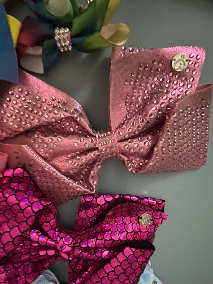 JoJo Siwa Hair Bows Multi Colors Clips Muti Sizes  - Image 3 of 4