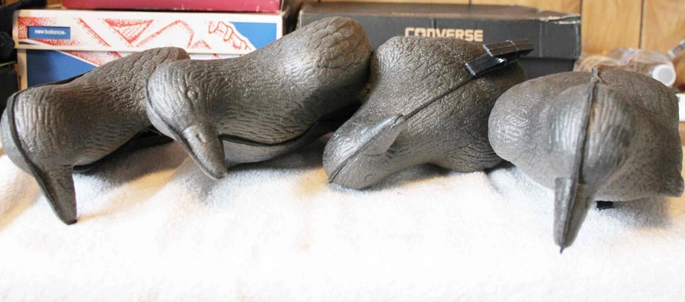 one box of 4 Flambeau Crow Hunting Yard Decoy Flambeau Black Bird - Image 2 of 3