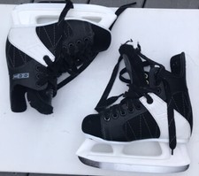 CCM INTRUDER 55 JUNIOR ICE HOCKEY SKATES SZ 3 SL-1000 BLADES