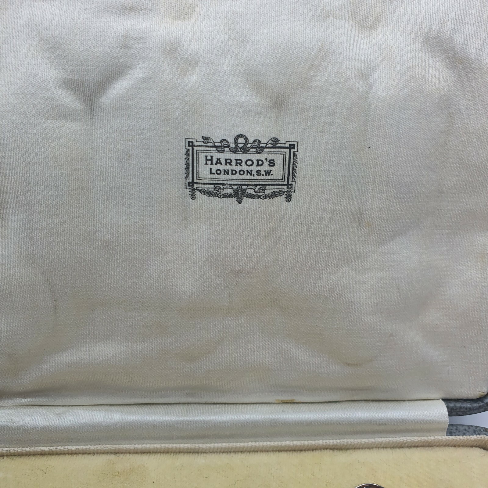 Photo 10 of Antique Boxed Hallmarked Silver Coffee Spoons By Harrods London 1924 