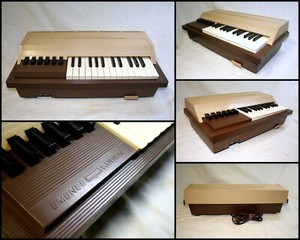 Emenee Audion 1805 Electric Air Organ (Made in USA)