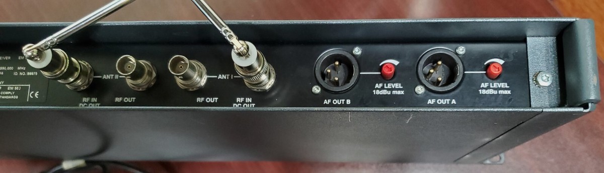 Sennheiser EM550 G2 Ricevitore Doppio Banda A 518-554 MHz EW500 EW500 Usato