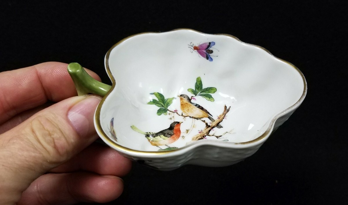 食器 HERENDHVNGARY HANDPAINTED Herend Hungary Numbered Leaf Dish Bowl Birds Butterflies - Hand