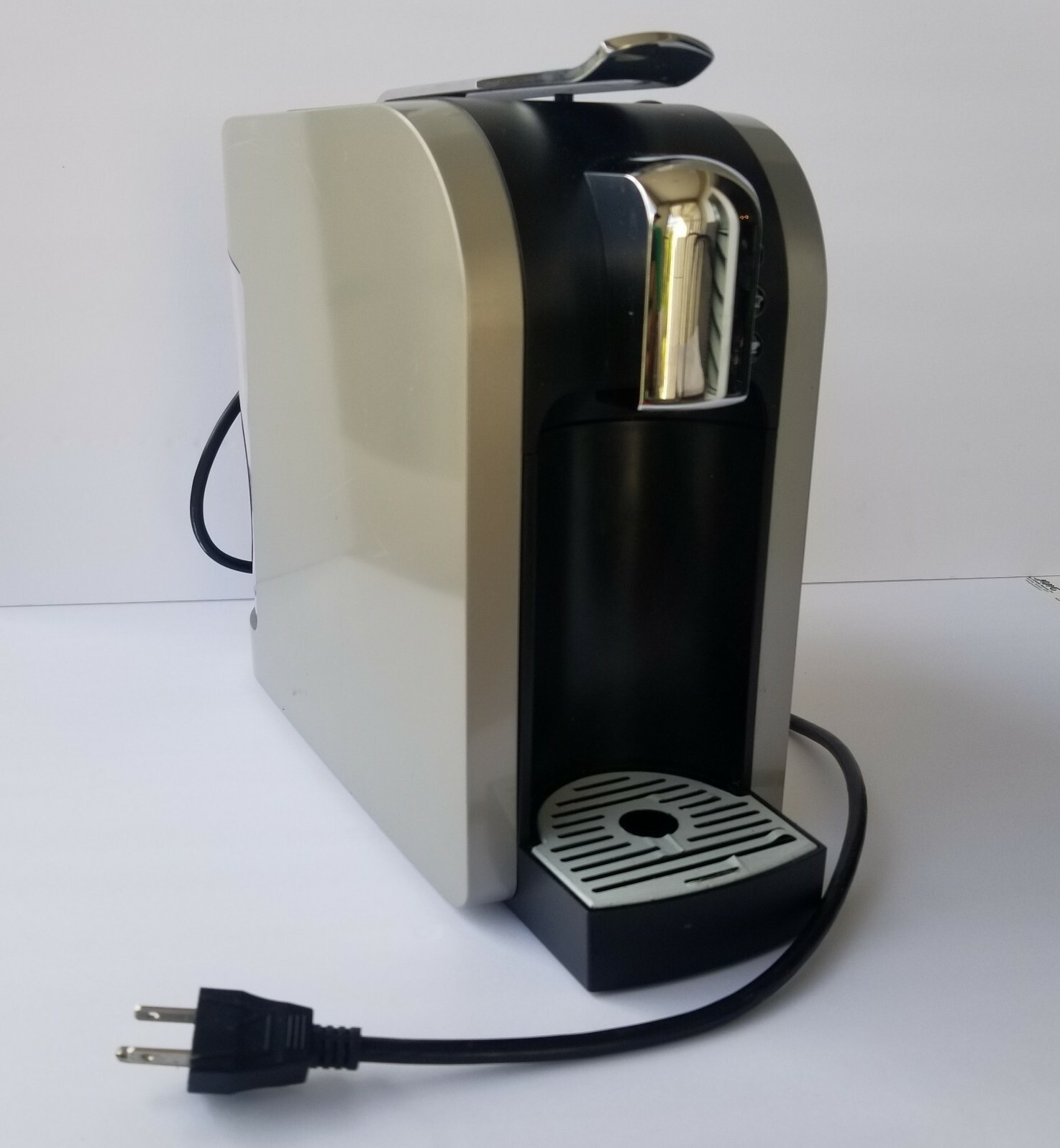 Machine à Café Starbucks Verismo K-Fee – Expresso à Dosettes, 1450W (occasion)