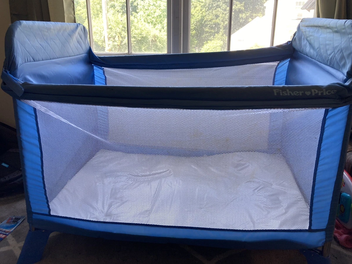 Fisher Price Baby Travel Tender Crib Playpen Pack Play W Carry