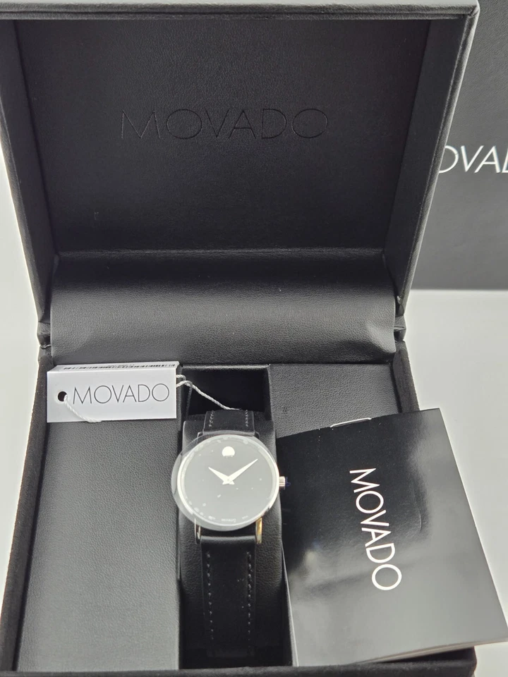 Precio de venta sugerido por el fabricante $895 | Reloj Movado para mujer clásico esfera negra - 0607317 NUEVO Foto 2 de 4