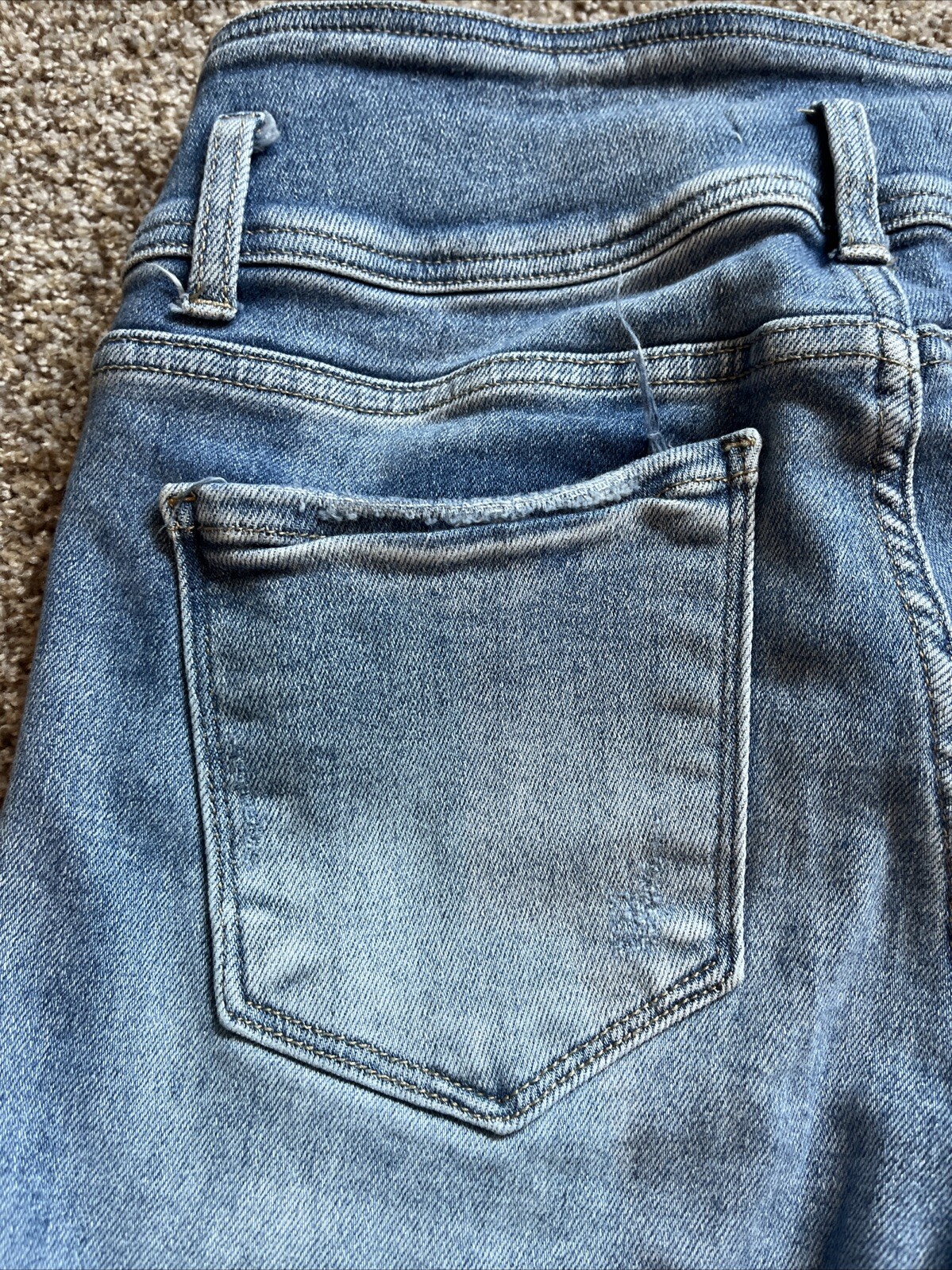 Risen Light Wash Blue Distressed Straight Leg Jeans Women’s Size 11/30 (28x28) - View 20