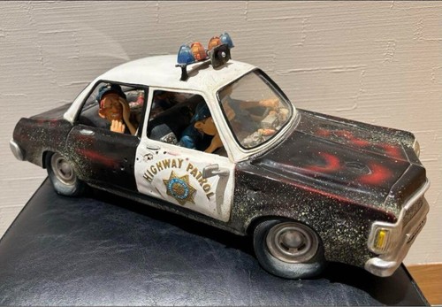 Estatuilla de policía de Guillermo Forchino estatua PATRULLA DE CARRETERA Japón El arte cómico - Imagen 11 de 12